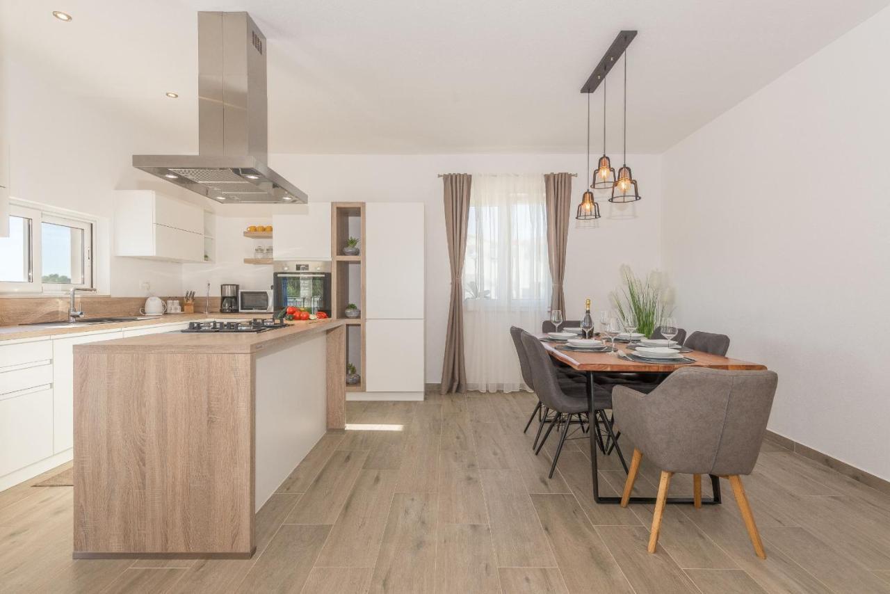 Villa Tara Zadarvillas Tinj 외부 사진